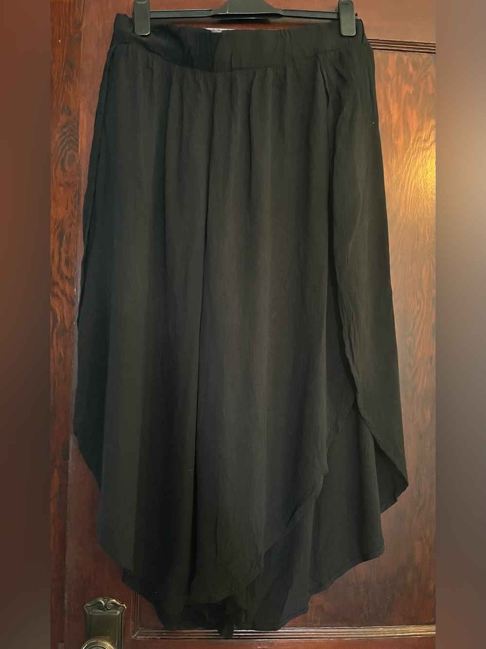 NWT Joe Fresh Side Open Leg Capris- Size Large